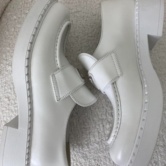 Prada Women\'s White Loafers